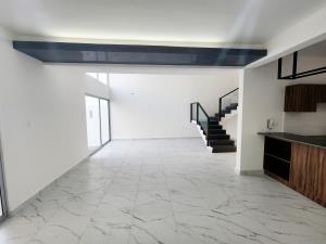 Casa en venta en Lomas de la Rioja, Alvarado — foto 3 de 15