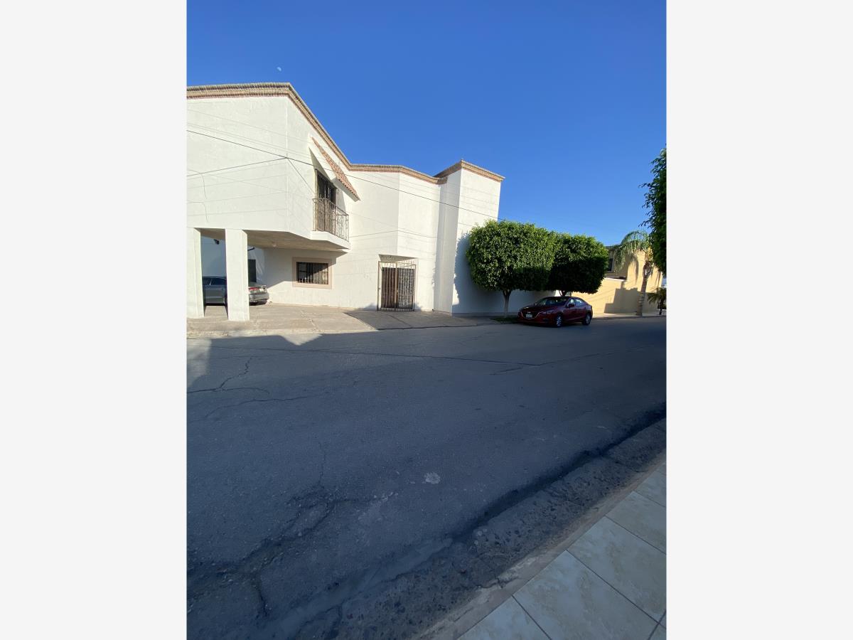 Casa en Venta en Ampliación la Rosita, Torreón, Coahuila de Zaragoza