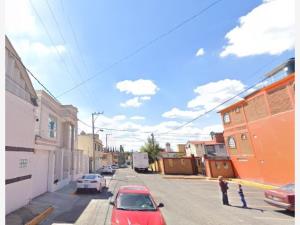 Casa en venta en San Mateo Oxtotitlan, Toluca — foto 2 de 24