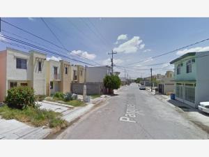 Casa en venta en Balcones de Alcala, Reynosa — foto 3 de 10