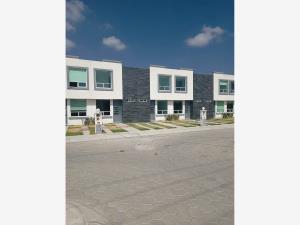 Casa en venta en Sanctorum, Cuautlancingo — foto 2 de 22
