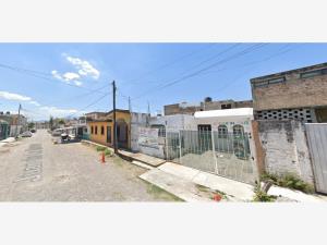 Casa en venta en Nueva Aviacion, Tepic — foto 2 de 16