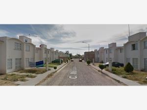 Casa en venta en Los Sauces, Celaya — foto 3 de 5