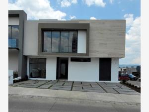Casa en venta en Rincón de la Montaña, Morelia, Michoacán de Ocampo