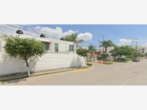 Casa en venta en Portales de Santa Úrsula, León — foto 2 de 5