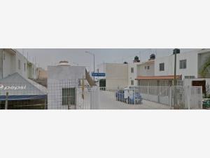 Casa en Centenario, Irapuato, Guanajuato