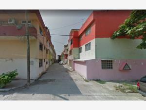 Departamento en venta en Playa Sol, Coatzacoalcos, Veracruz de Ignacio de la Llave