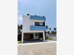 Casa en venta en Playa de Vacas, Medellín de Bravo — foto 2 de 60