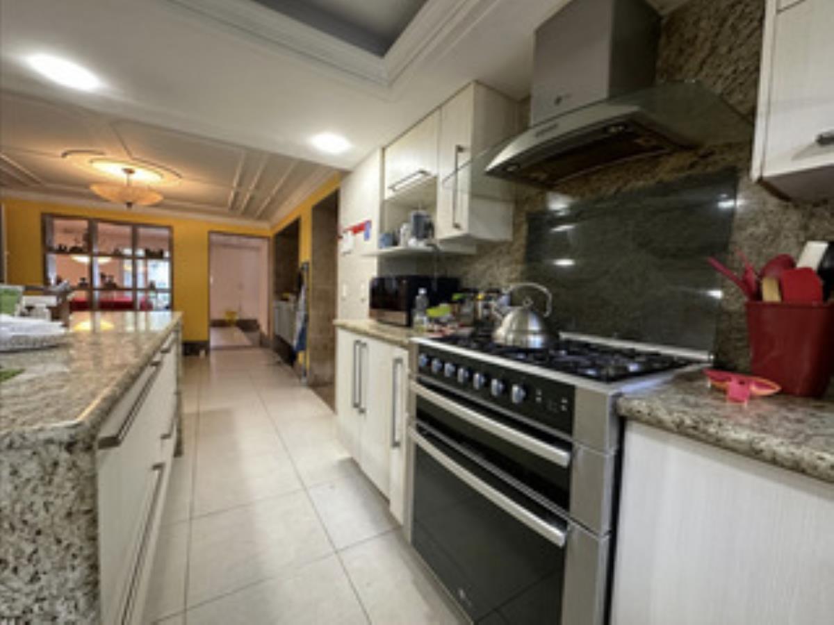 Casa en venta en Jardines del Country, Guadalajara — foto 1 de 7