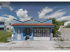 Casa en venta en Paseos de Opichen, Mérida, Yucatán Casa en venta en Paseos de Opichen, Mérida, Yucatán