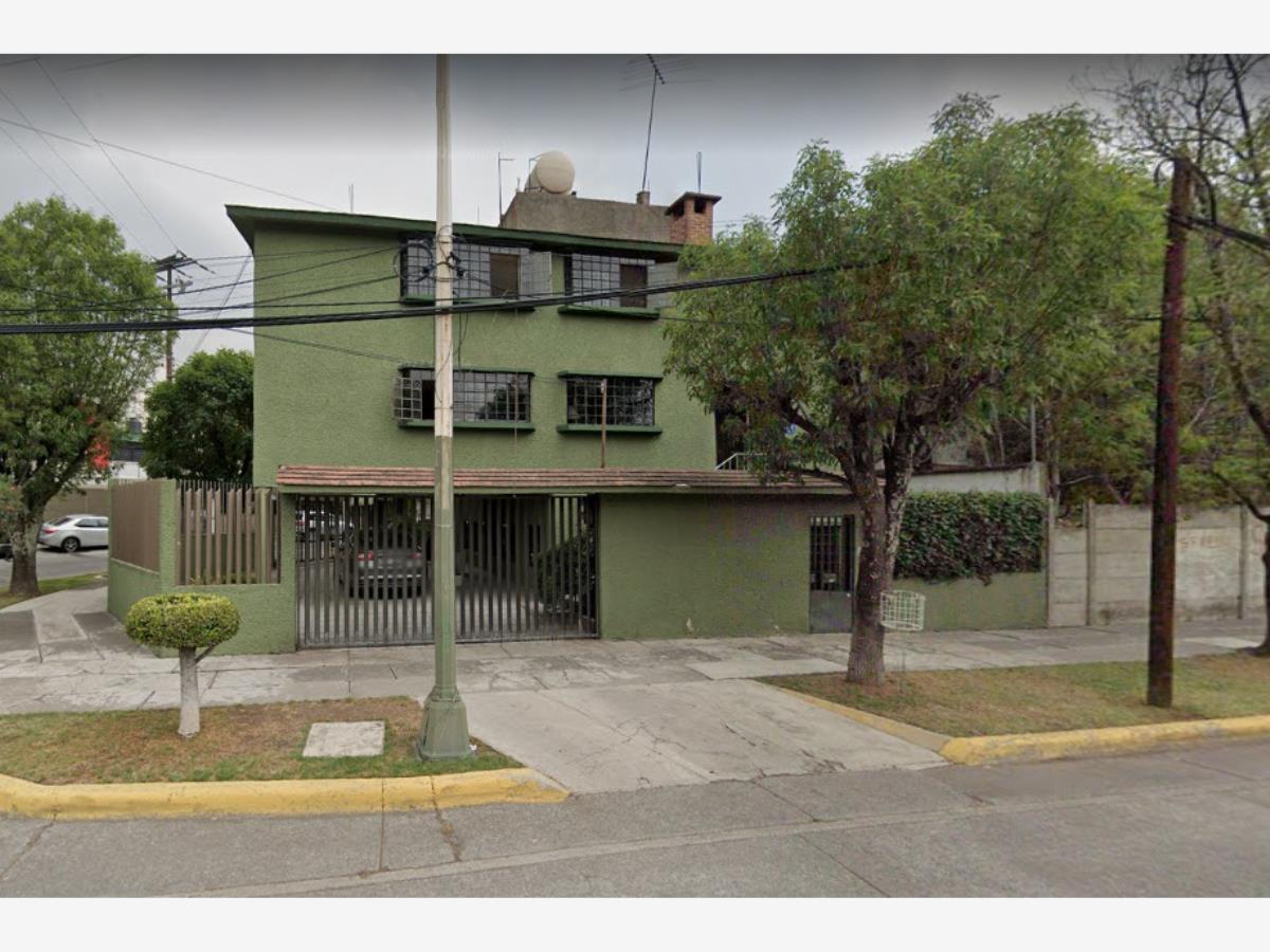 Casa en venta en Ciudad Satelite, Naucalpan de Juárez — foto 1 de 7