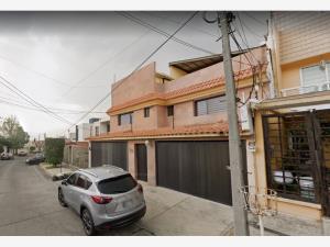 Casa en venta en Ciudad Satelite, Naucalpan de Juárez — foto 2 de 7