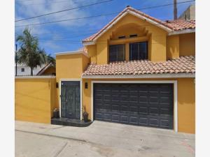 Casa en venta en Playas de Tijuana Sección Costa Azul, Tijuana — foto 2 de 9