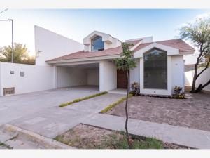Casa en venta en Residencial Frondoso, Torreón — foto 2 de 17