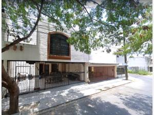 Casa en venta en Valle del Contry, Guadalupe — foto 3 de 10