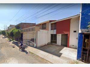 Casa en venta en Paseos del Lago, San Pedro Tlaquepaque — foto 2 de 14