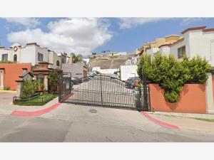 Casa en Jardines de Agua Caliente, Tijuana, Baja California