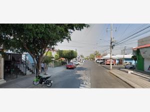 Casa en Beatriz Hernandez, Guadalajara, Jalisco