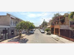 Casa en venta en Beatriz Hernandez, Guadalajara — foto 3 de 5