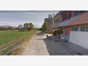 Casa en Lazaro Cardenas, Uriangato, Guanajuato