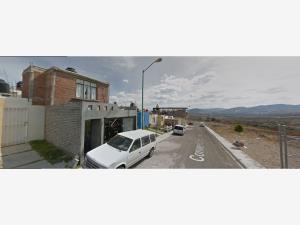 Casa en venta en Misión del Valle II, Morelia — foto 3 de 10