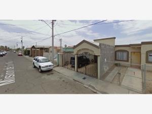 Casa en venta en Misión del Valle, Mexicali — foto 2 de 10