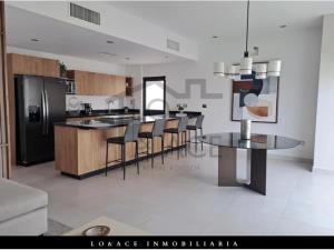 Casa en venta en La Rioja Residencial, Torreón — foto 3 de 19