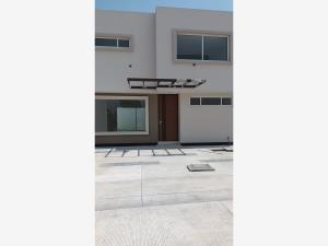 Casa en venta en San Salvador Tizatlalli, Metepec — foto 3 de 8