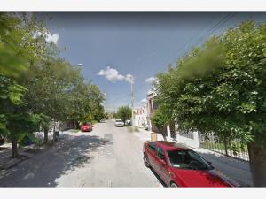 Casa en venta en Los Sabinos, Montemorelos — foto 2 de 12