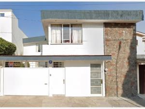 Casa en venta en Jardines de San Manuel, Puebla — foto 2 de 7