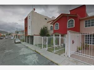 Casa en venta en Villas del Álamo, Mineral de la Reforma — foto 2 de 10