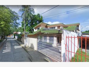 Casa en venta en Lazaro Cardenas, San Juan Bautista Tuxtepec — foto 2 de 10