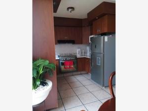 Casa en venta en Real de Valdepeñas, Zapopan — foto 3 de 11
