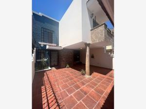 Casa en venta en Mirador de San Isidro, Zapopan — foto 3 de 41