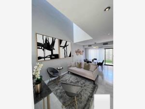 Casa en venta en Villas Diamante, Torreón — foto 3 de 18