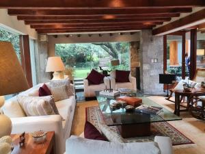 Casa en venta en Paseo de las Lomas, Álvaro Obregón — foto 2 de 10