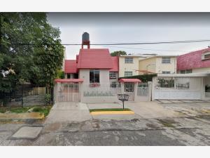 Casa en venta en Las Alamedas, Atizapán de Zaragoza — foto 2 de 10
