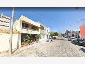 Casa en venta en Estadios, Tepic — foto 3 de 13
