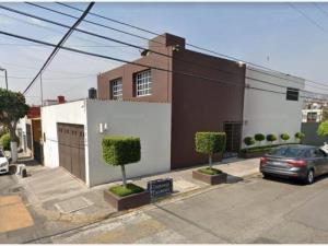 Casa en venta en Ciudad Satelite, Naucalpan de Juárez — foto 3 de 8