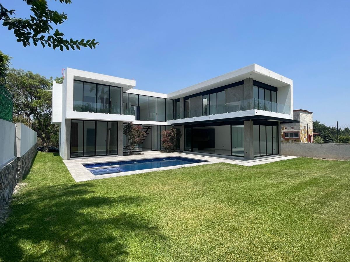 Casa en venta en Lomas de Cocoyoc, Atlatlahucan — foto 1 de 30