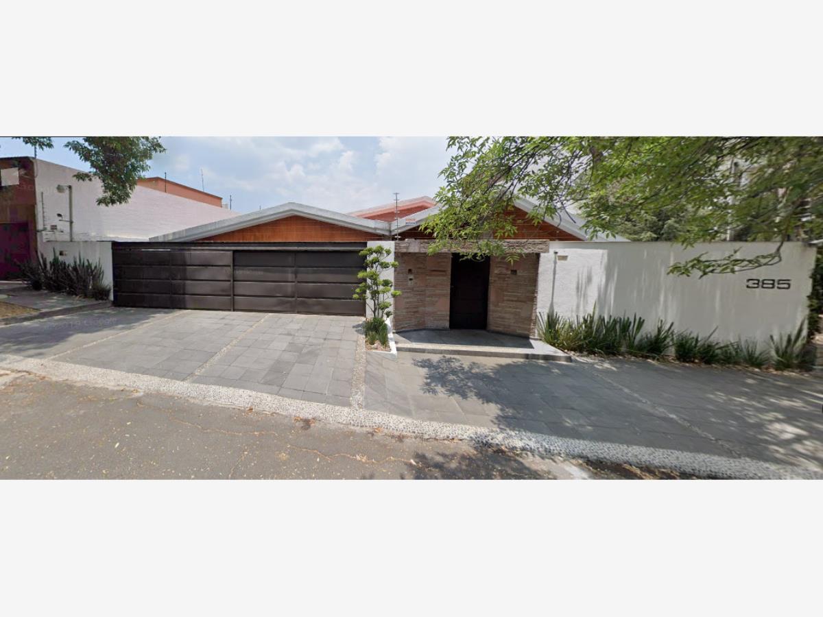 Casa en venta en Bosques de las Lomas, Huixquilucan — foto 1 de 12