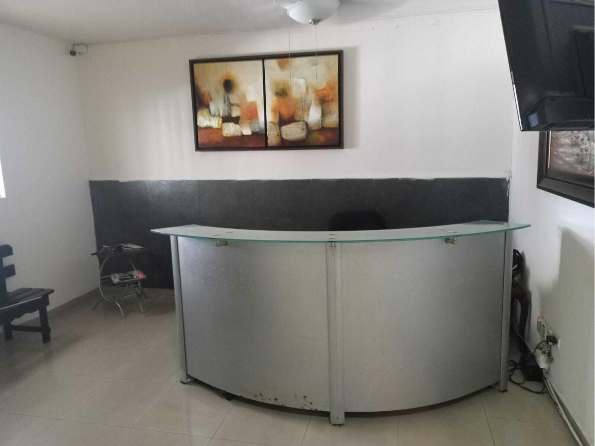 Edificio en venta en Monterrey Centro, Monterrey — foto 1 de 16