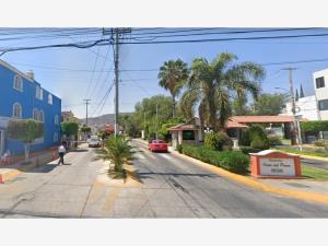 Casa en Vistas Del Pinar, Zapopan, Jalisco