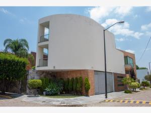 Casa en Venta Jardines de Zavaleta