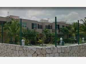 Casa en venta en Playa del Carmen Centro, Playa del Carmen — foto 3 de 12