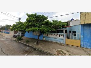 Casa en venta en Guadalupe Victoria, Coatzacoalcos — foto 2 de 10