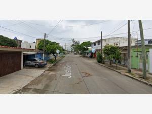 Casa en venta en Guadalupe Victoria, Coatzacoalcos — foto 3 de 10