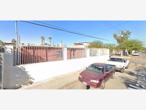 Casa en venta en Constitucion, Mexicali — foto 2 de 10