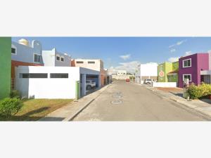 Casa en venta en Villa Zona Dorada, Mérida — foto 2 de 5