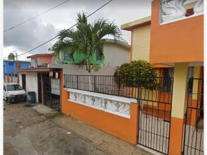 Casa en venta en Simon Rivera, Ciudad Madero — foto 2 de 12